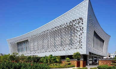 Trụ sở chính Đại sứ quán Hàn Quốc tại Hà Nội