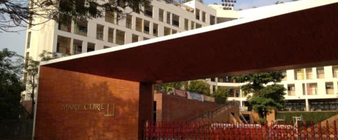 Trường THPT Marie Curie