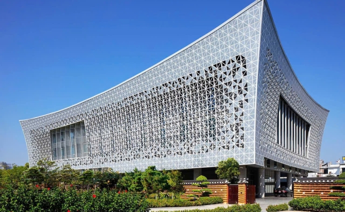 Trụ sở chính Đại sứ quán Hàn Quốc tại Hà Nội